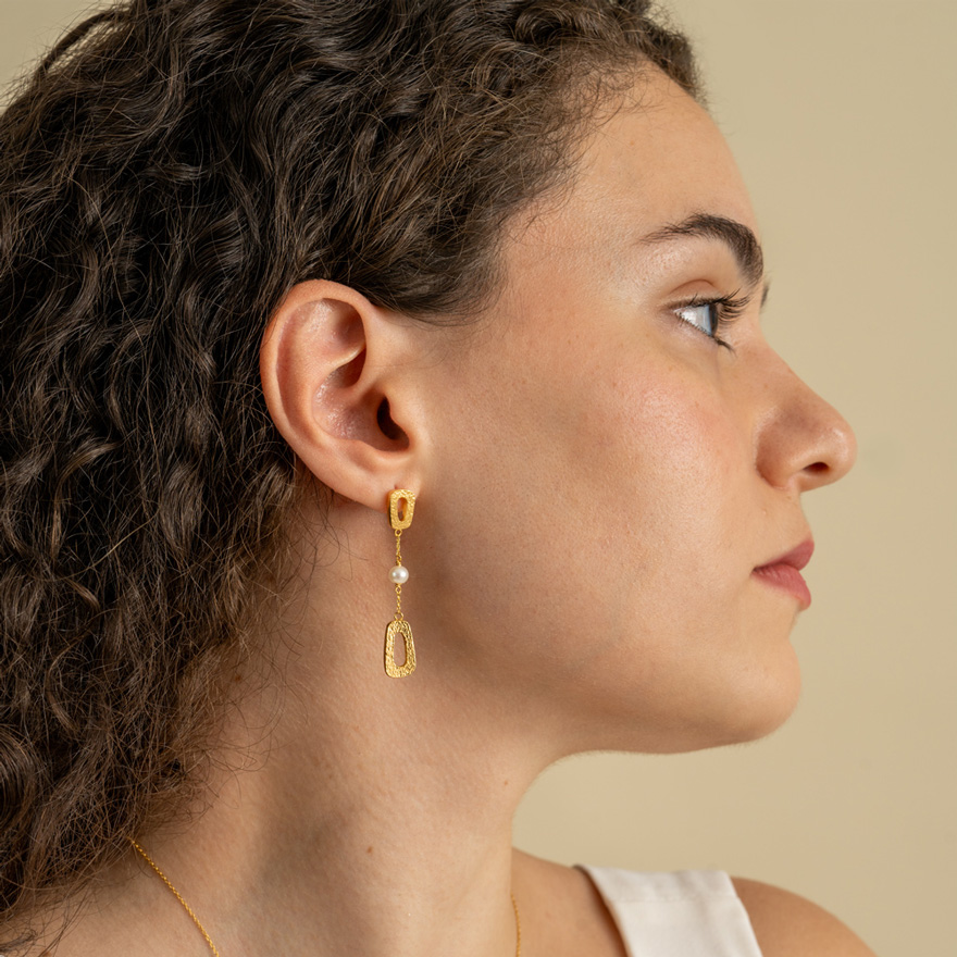 Ahjar Double Earring with Pearls and 18K Brushed Gold